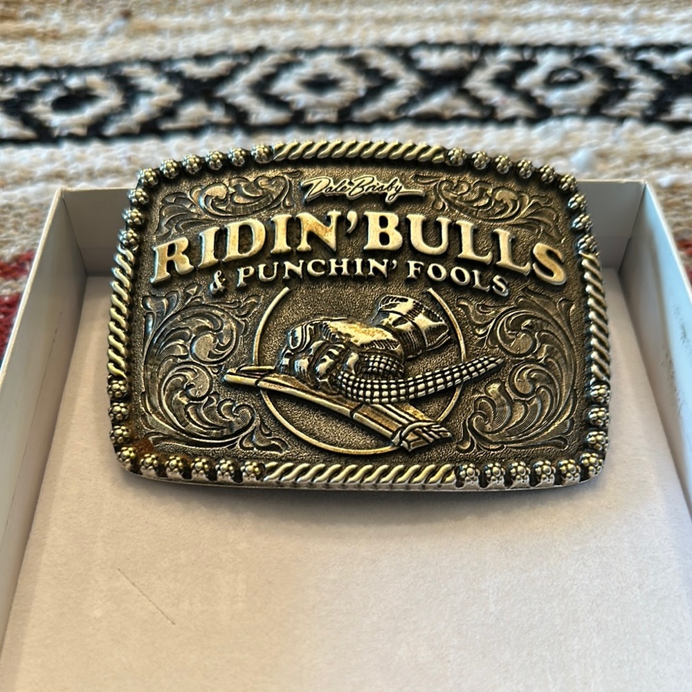 Montana Silversmiths Gold Western Belt